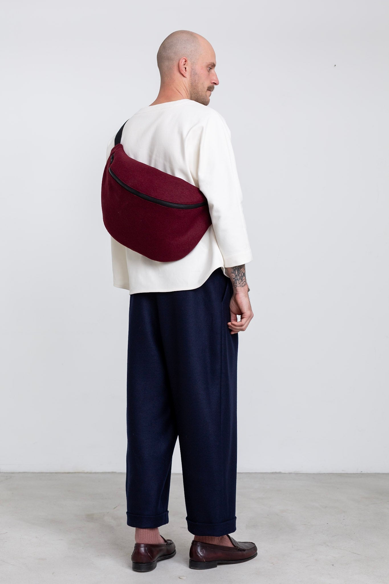 MA01 - Spacious Grape Belt Bag